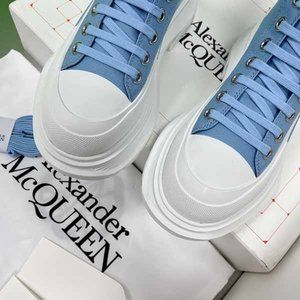 ??Alexander McQueen boots??